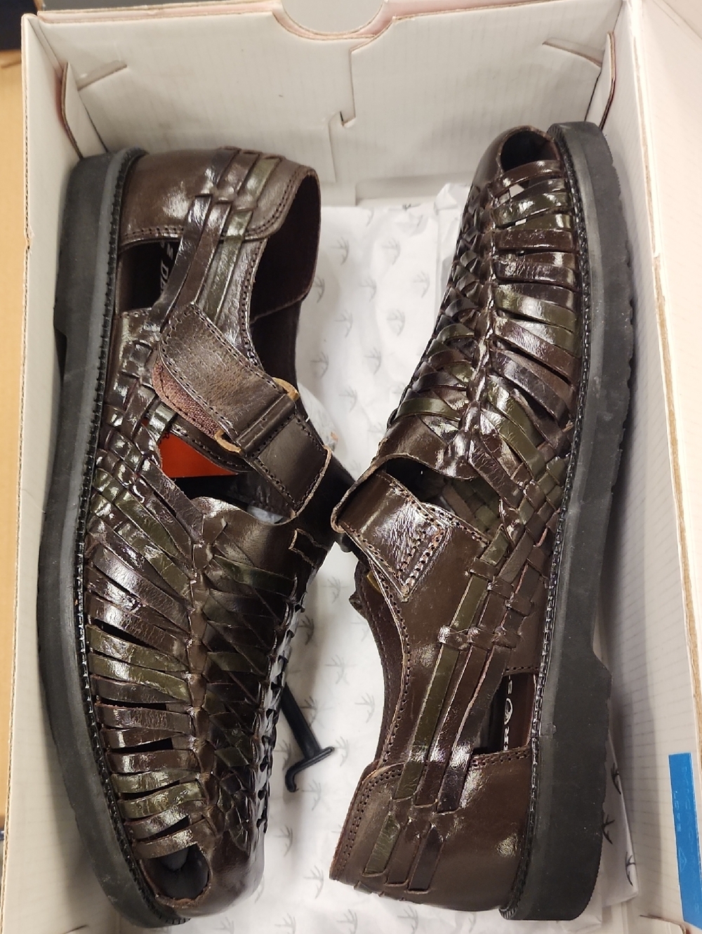 Deer Stags Men’s Brown Woven Leather Fisherman Loafers